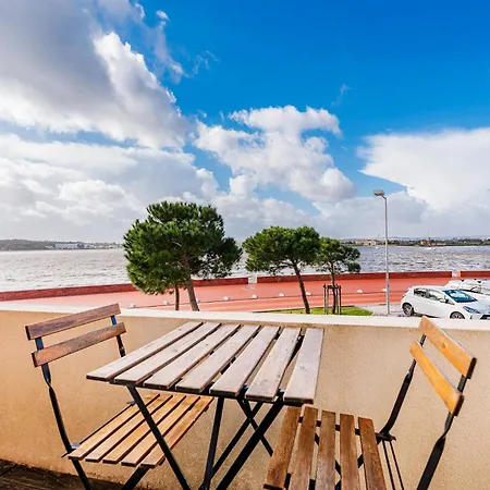 Casa Da Baia Apartment *